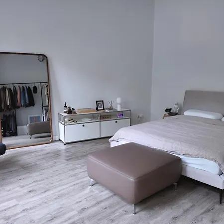 Spacious Stylish Scandi In Linden-mitte Hanovre