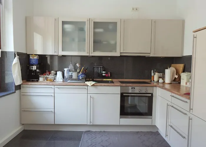 Spacious Stylish Scandi In Linden-mitte * 汉诺威